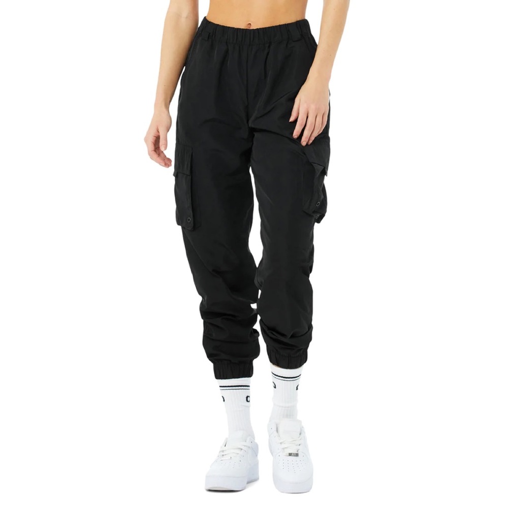 Alo Yoga Black ‘It Girl’ Pant, Size L